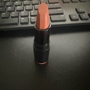 Matte Lipstick in Warm Brown